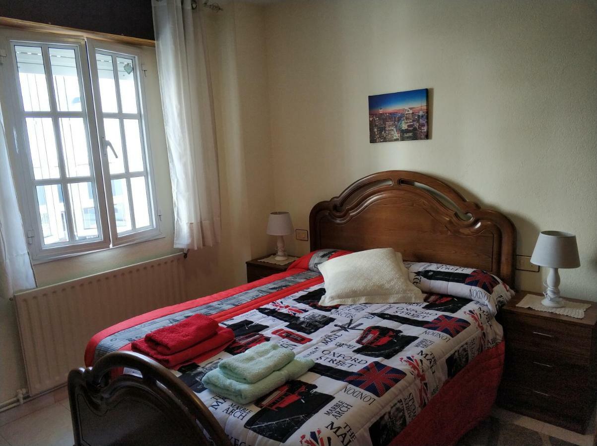 Preciosa Casa De 4 Habitaciones En Pleno Corazon Del Camino De Santiago! Palas de Rei Luaran gambar